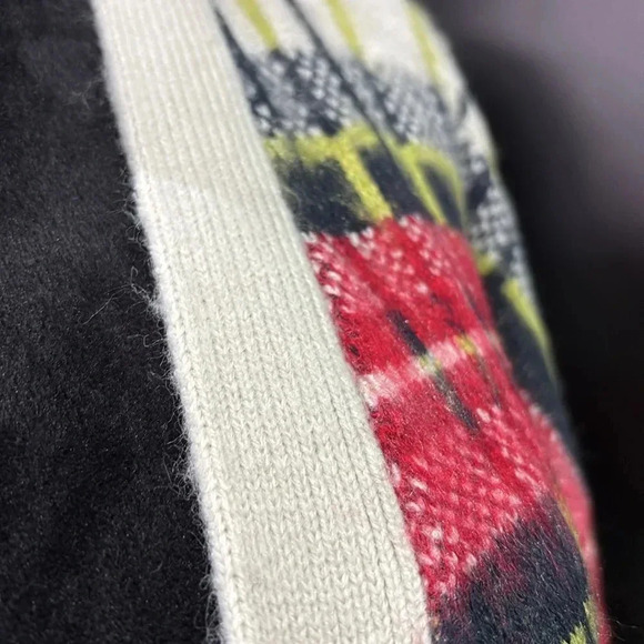 A.N.A. Knit Cardigan,V-neck,button-down,2 front pockets,plaid,warm,cozy,soft - Picture 2 of 10